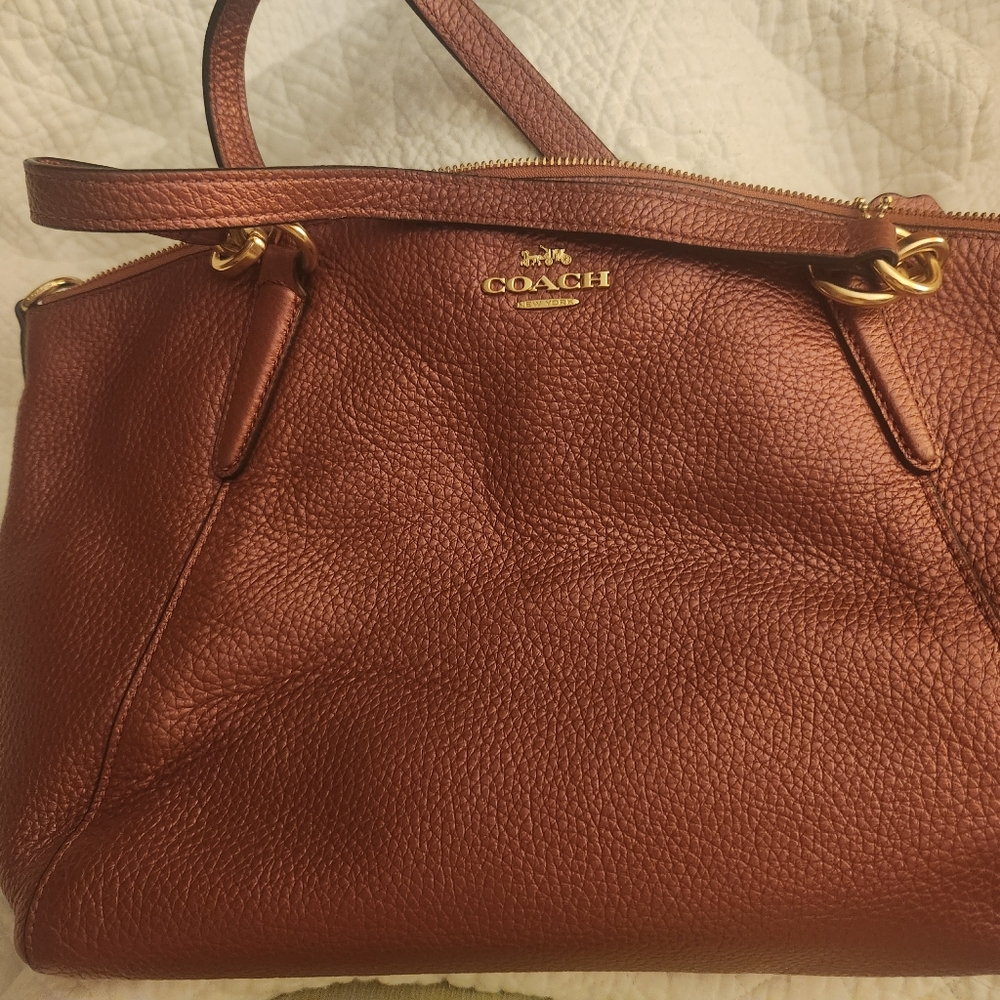 Coach Metallic Pink Leather Shoulder Bag